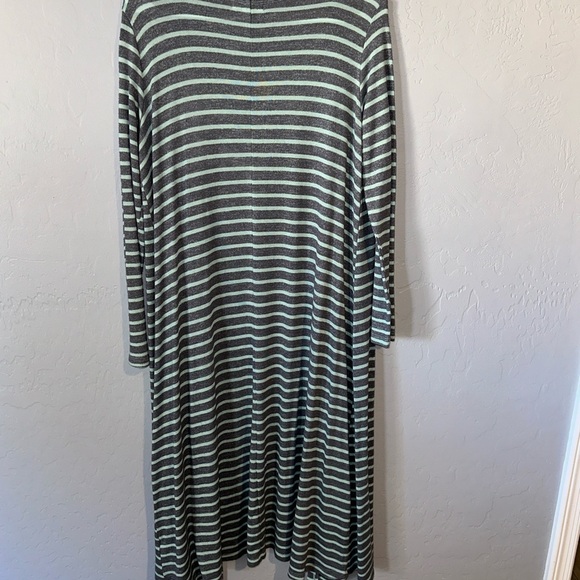 LuLaRoe Striped Long Cardigan - Picture 4 of 5